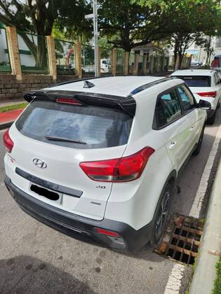 HYUNDAI CRETA 2.0 16V FLEX SPORT AUTOMÁTICO HYUNDAI CRETA 2.0 16V FLEX SPORT AUTOMÁTICO